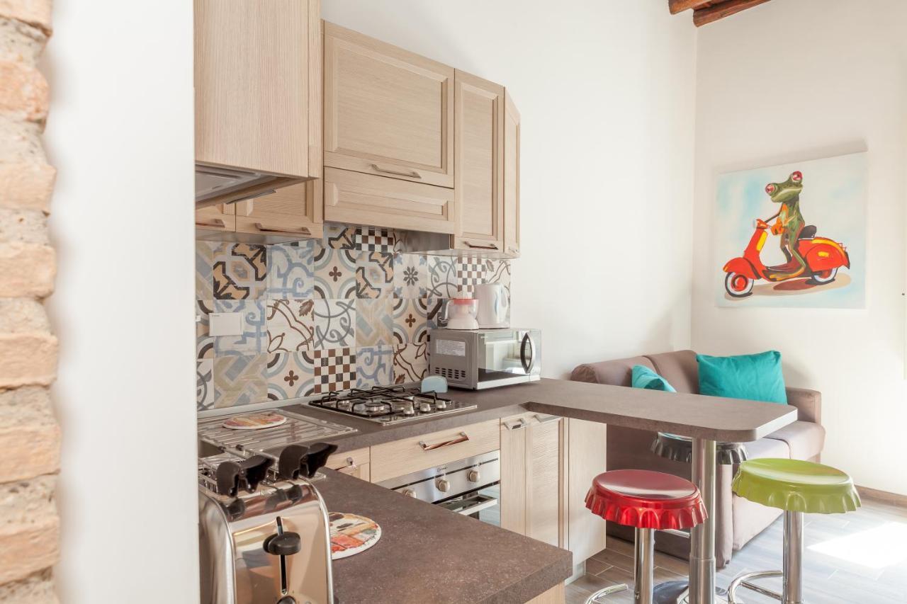 Appartement Domus Trilussa à Rome Extérieur photo